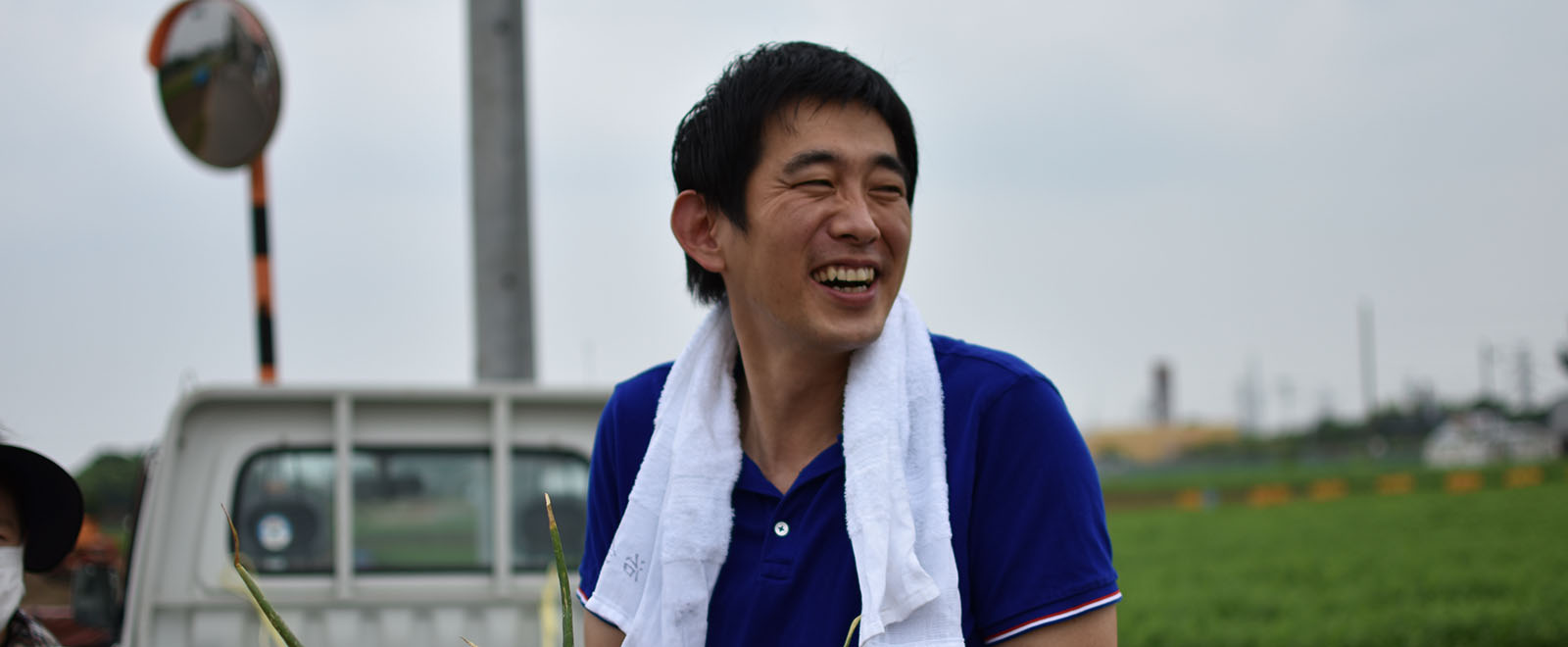 メインビジュアル04